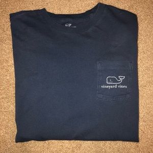 Long sleeve navy Vineyard Vines t-shirt!